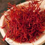 Saffron Tea: 5 Benefits and Recipe