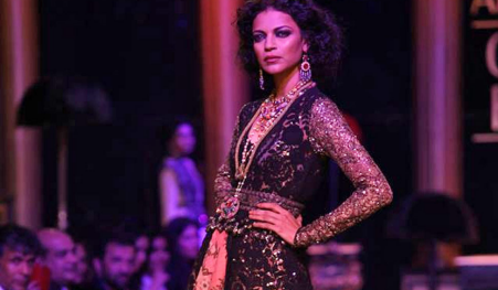 Noyonika Chatterjee comes under Top 10 Indian Models 