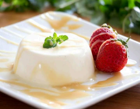 Delicious Cooked Cream: Panna Cotta