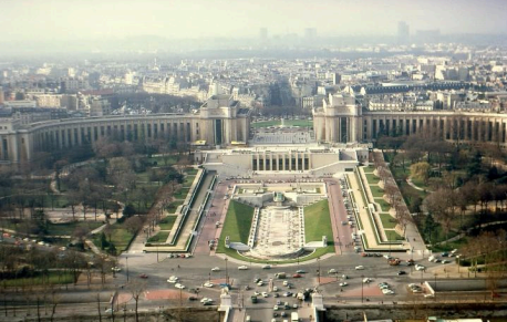 Bounty of Nature : Jardines del Trocadero 