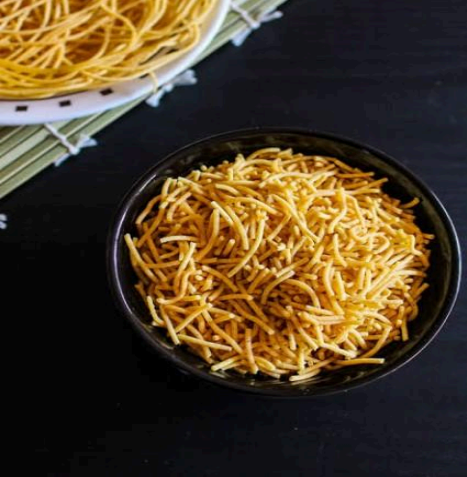 Small and Crispy Noodles: Sev 