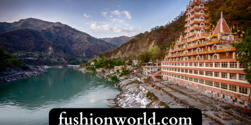 Top 10 Most Popular Tourist Destinations in Rishikesh