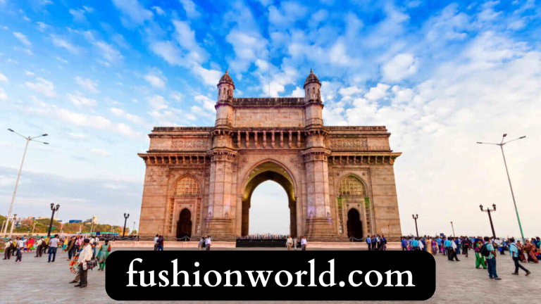 Top 10 Most Famous Tourist Destinations in Mumbai