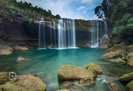 Krang Suri Falls 