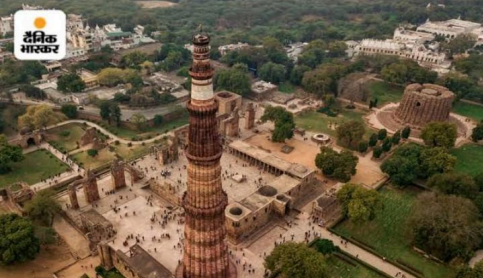 The Victory Minaret : Qutub Minar 