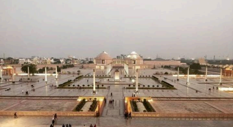 Ambedkar Memorial Park, Lucknow