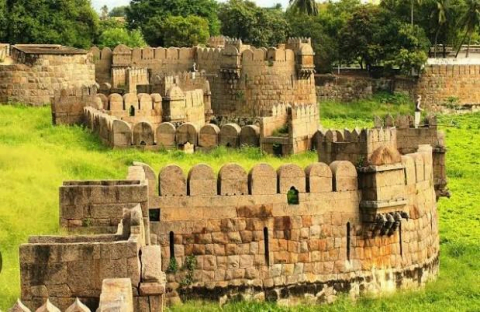  Vellore Fort, Vellore