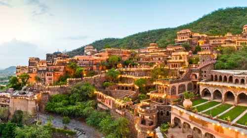 Neemrana Fort